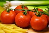 Buah tomat ceri illustrator, gambar berasal dari pixabay.