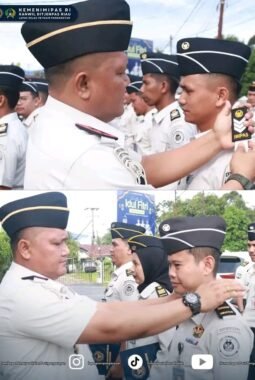Tingkatkan Kinerja Petugas, Kalapas Pasir Pengaraian Sematkan Pangkat Baru dan Anugerahkan Penghargaan Pegawai Teladan