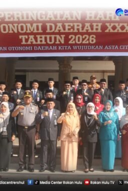 Pj. Sekda Rohul Pimpin Upacara Hari Otonomi Daerah ke-XXX Tingkat Kab. Rohul