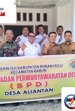Kades Aliantan Resmi Serahkan Pemakaian Kantor BPD