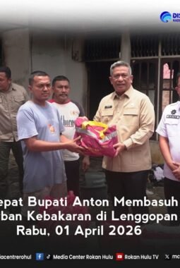 Gerak Cepat Bupati Anton Membasuh Luka Korban Kebakaran di Lenggopan
