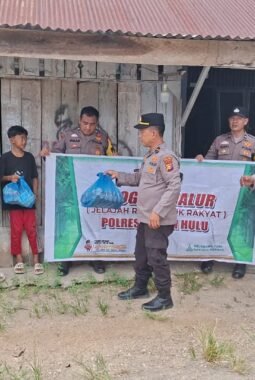 Polsek Kunto Darussalam Salurkan Bantuan Sosial Lewat Program JALUR, Wujud Nyata Kehadiran Polri untuk Masyarakat
